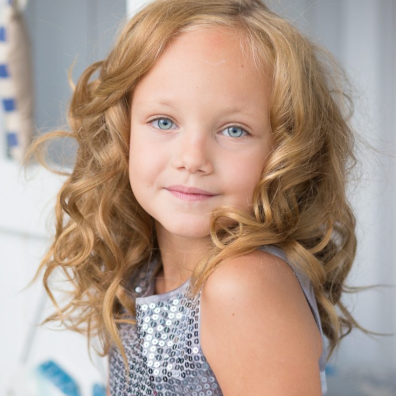 young-girl-blonde-portrait-510441 young girl, blonde, portrait-510441.jpg